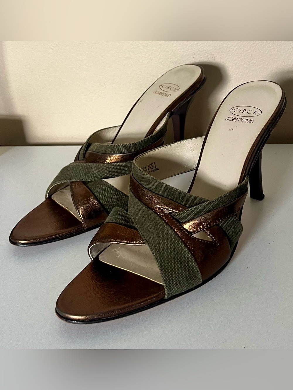 Vintage Circa Joan & David high heel mules